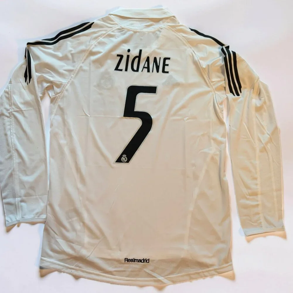 Zidane 2005/06 Retro Soccer Jersey – Size L – New - Picture 6 of 9